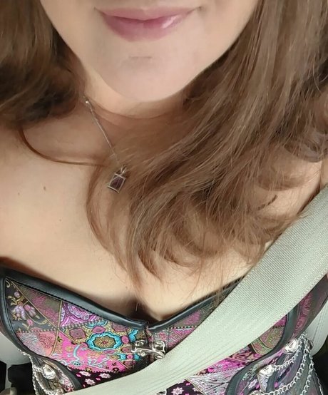 Geekymom Jess top nackten fotos