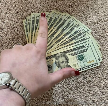 Goddessalexarayne nackt pornographische bild