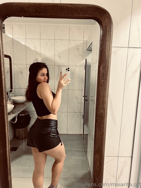 Gymgirlbrookee erotische nackte archiv