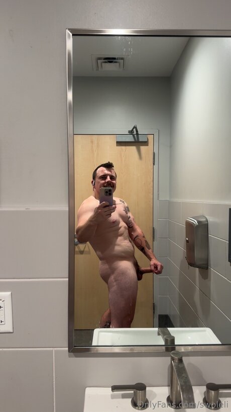 Swoleli hübsche exklusive bild