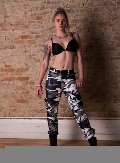 asiatische yoga-onlyfans hd heiße archiv