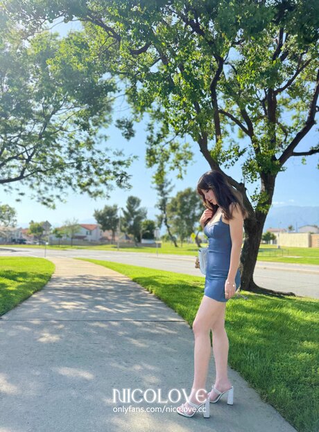 Nicolove Cc exklusive nackte archiv