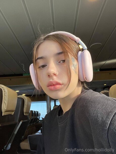 Hollidolly hd nette foto