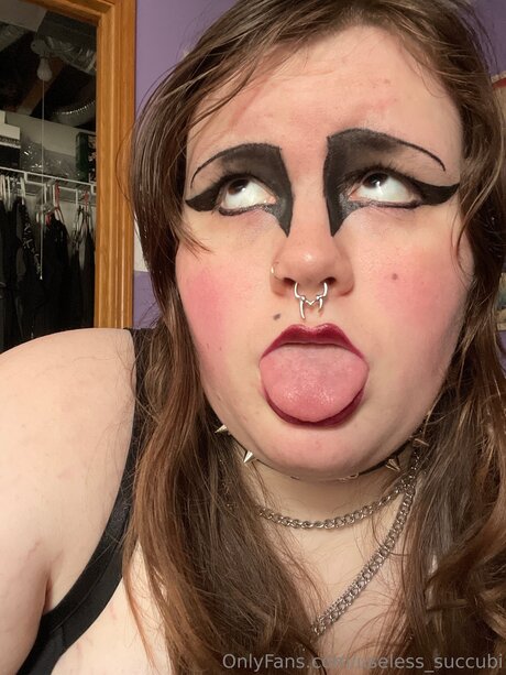Useless Succubi perfekte pornografische bilder