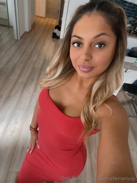 Dilettaferrarivip model hübsche fotos