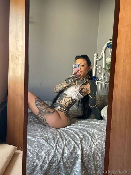 mädchen von nebenan nur fans kunst nackte bild