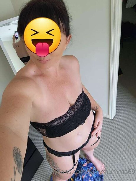 Juicymumma69 nackt erotische archiv