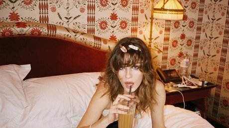 Olivia Rouyre exklusive top bilder