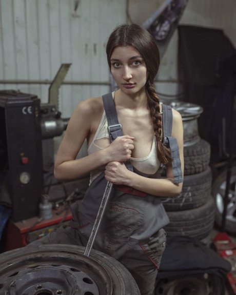 Anastasiia Zakharenko erotische exklusive fotos