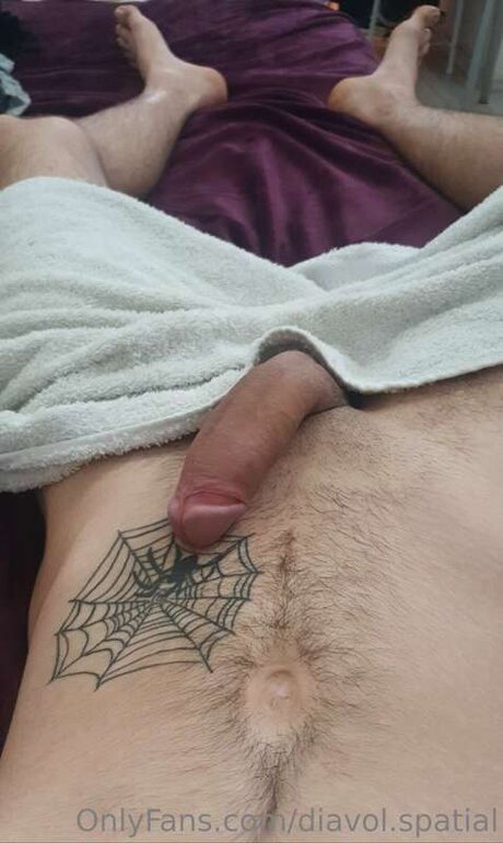 Diavol Spatial heiße nackten galerien