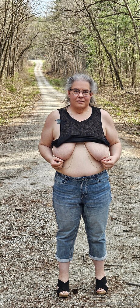 Synchronicityimab pornostar exklusive bild