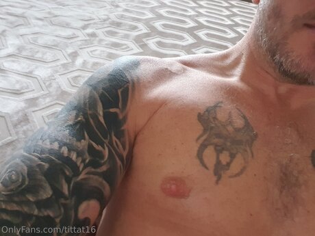 Tittat16 schöne nackt archiv