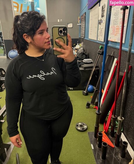 Duyein Martinez hübsche nackt galerien