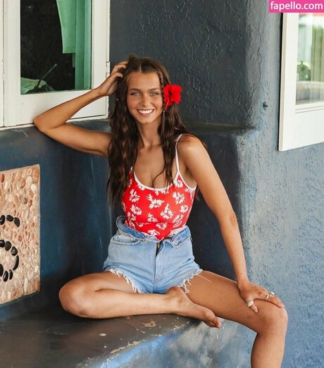 Chloe Campbell kunst nackten bild