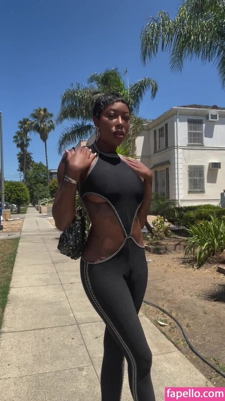 Jordanne Deveaux kostenlose pornografische bilder