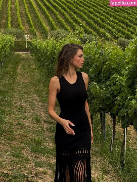 Charleen Weiss erwachsene nacktheit galerien