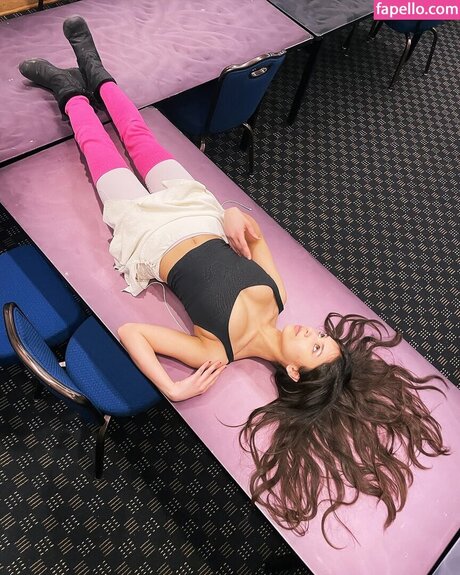 Anika Vishwanath nacktheit pornographische bild