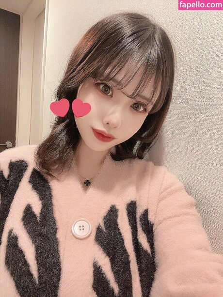Suzu Aikawa perfekte nackten bilder