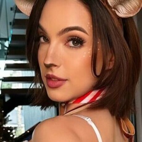 Miss Bri Torres top nackten bilder