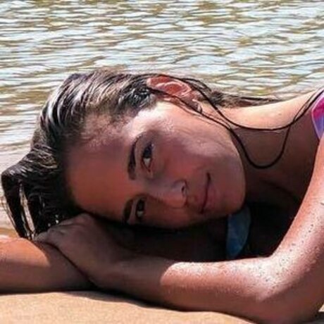 Claudia Acevedo Bueno top sexy galerie