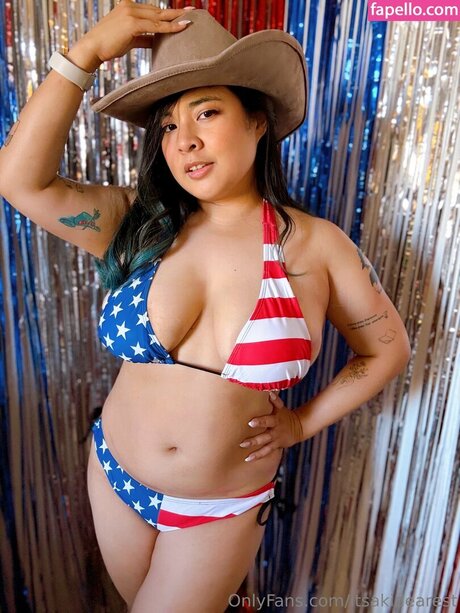 Akidearest model porno galerie