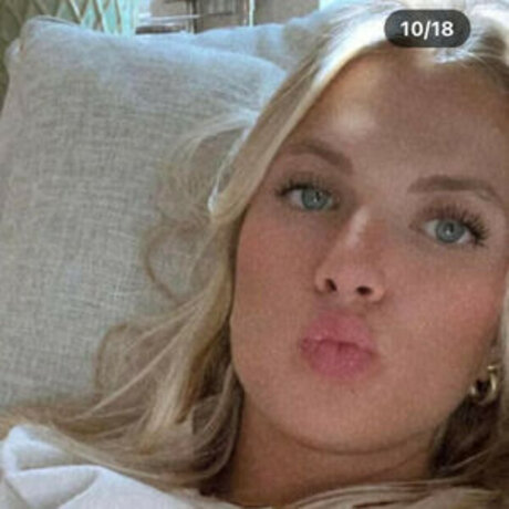 Cayla Vanderbaan kunst pornographische fotos