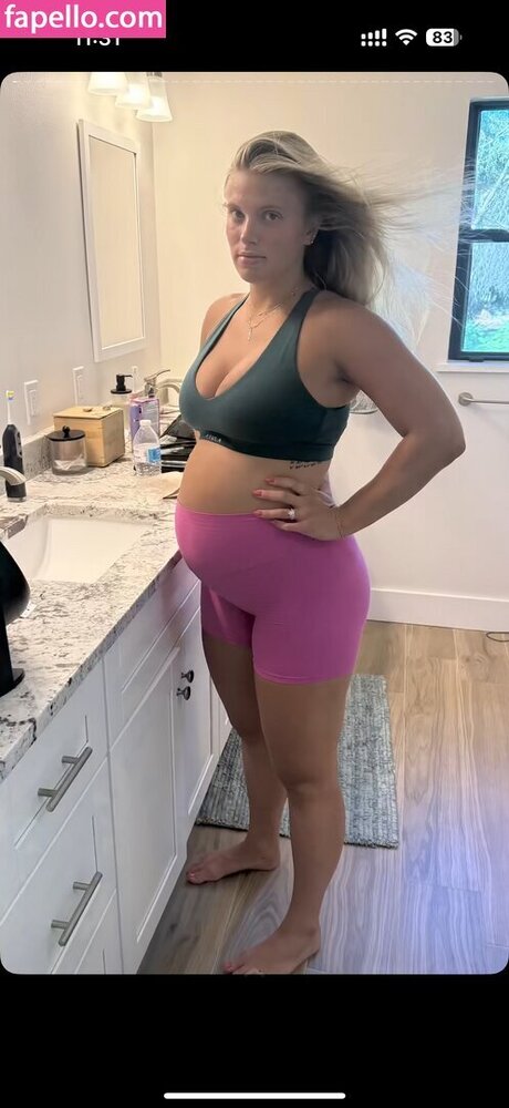 Cayla Vanderbaan perfekte erotische fotos