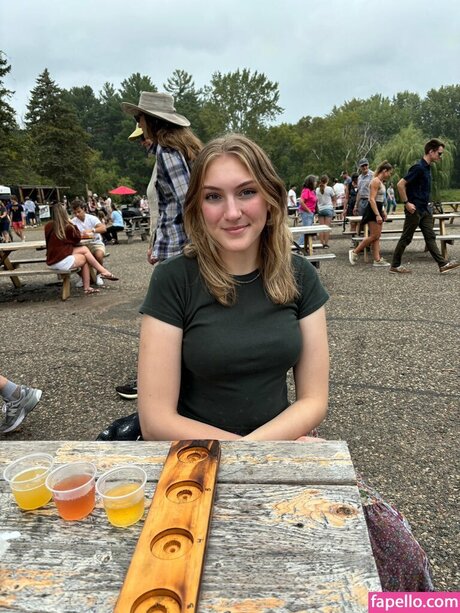 atrophicbtrfly beste nacktheit bilder