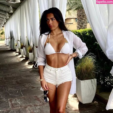 Gemma Owen hd nackt bilder
