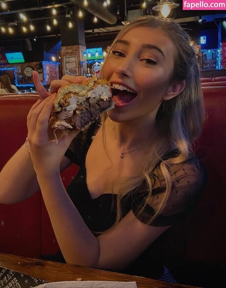 Chlo Matt kunst porno galerie