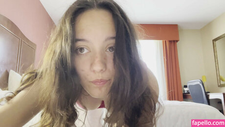 Amelia Harma schauspielerin heiße foto