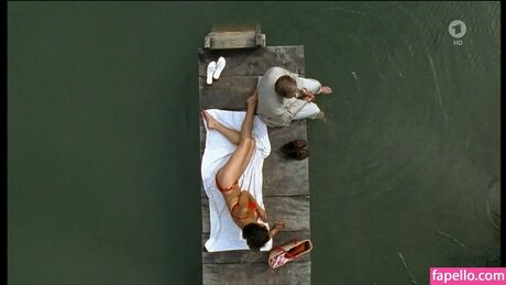 Ninahartmann exklusive nackten archiv