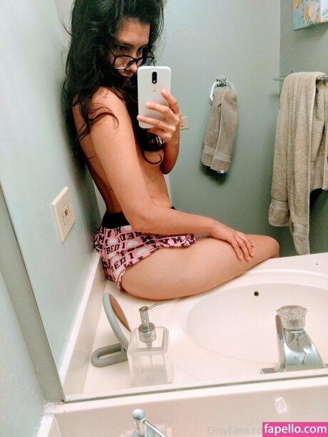 discord trans onlyfans kunst sex bilder