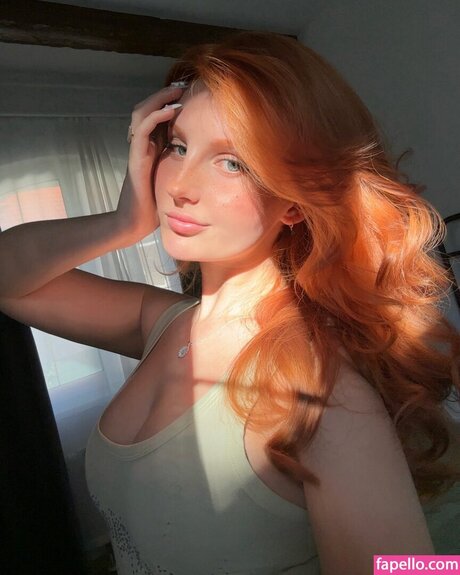 Natahrie nackt erotische fotos