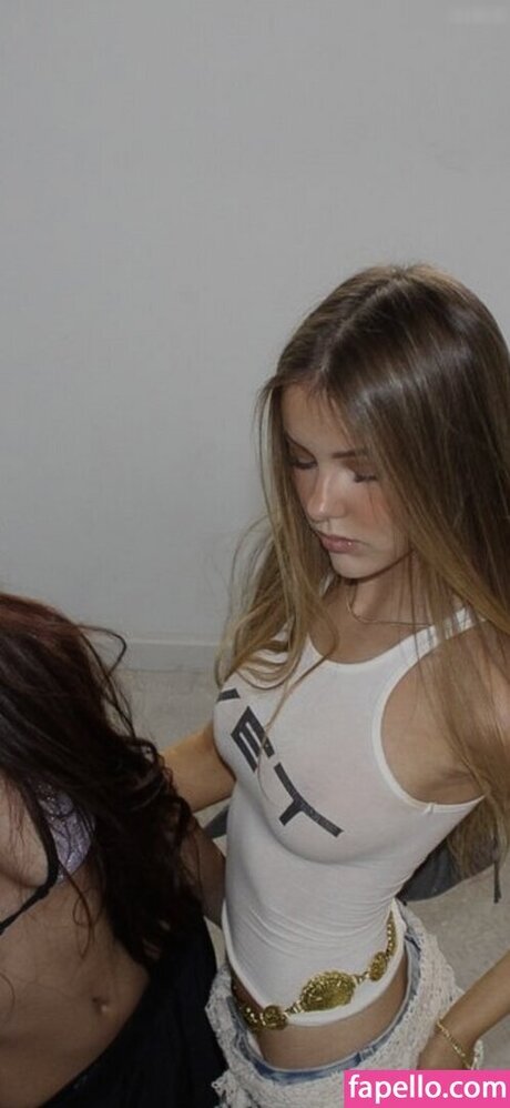 Daneliya Tuleshova schauspielerin top bild