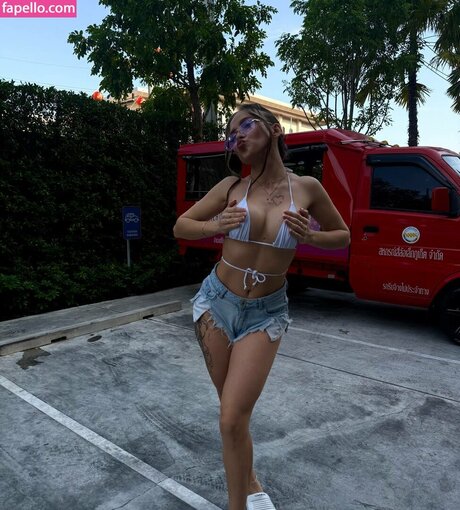 kurvige milf-onlyfans kunst nacktheit fotos