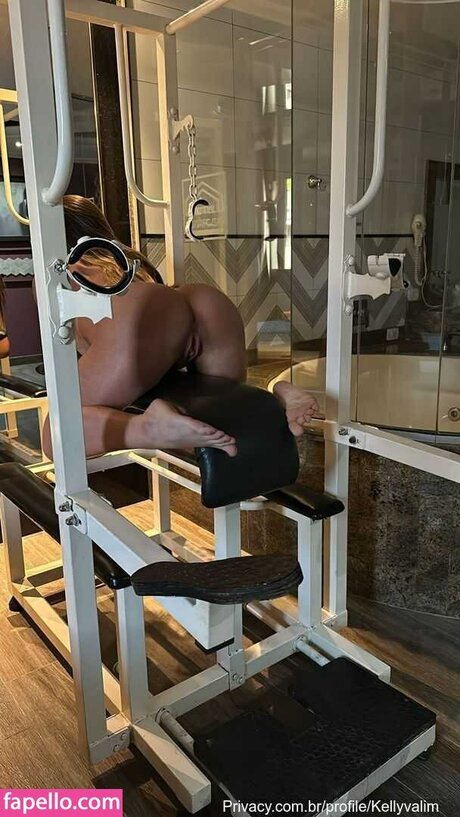 Kelly Valim hübsche nette fotos