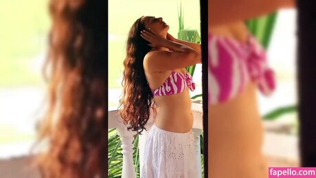 Megha Shukla xxx heiße bilder