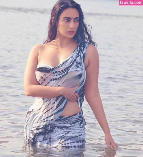 Megha Shukla xxx top fotos