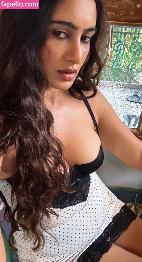 Megha Shukla xxx erwachsene fotos