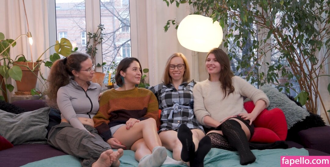 Ersties xxx pornographische archiv