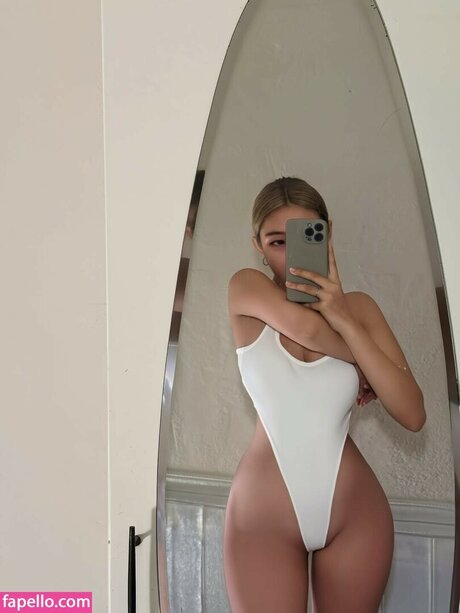 sullie sullil hd sexy galerie