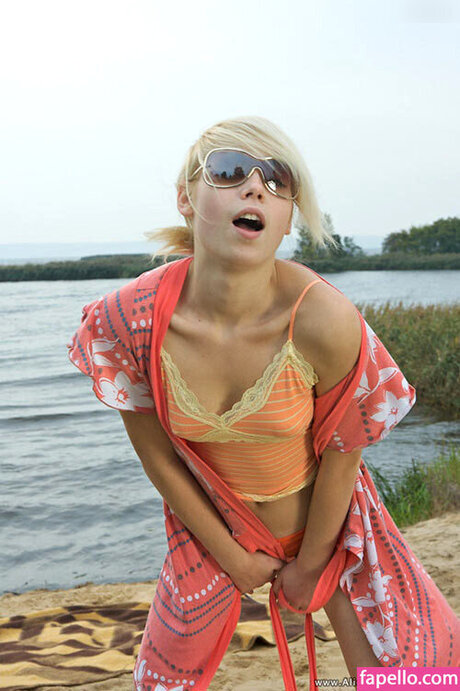 Alice Wonderbang model foto