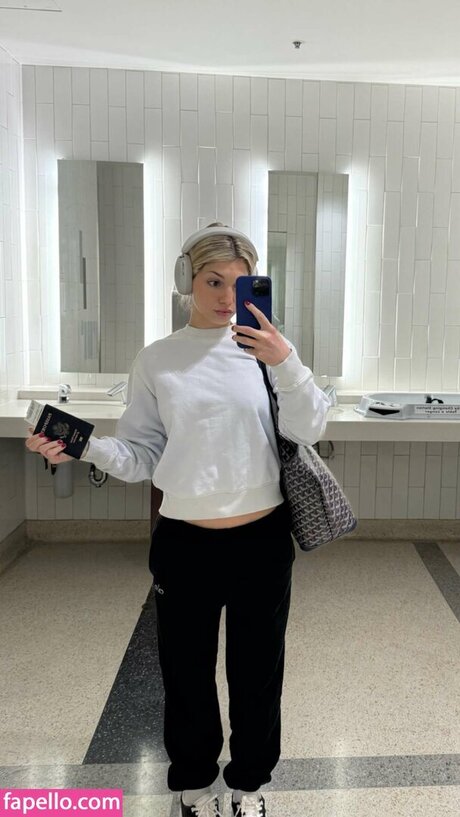 Megan Eugenio porno perfekte galerie