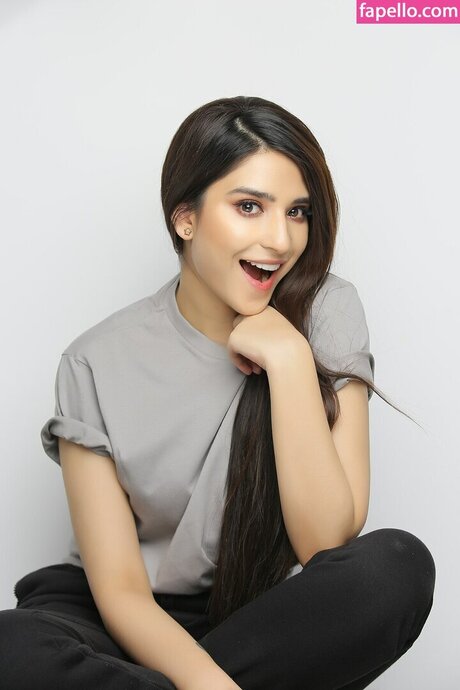Ramsha Khan porno nackt bild