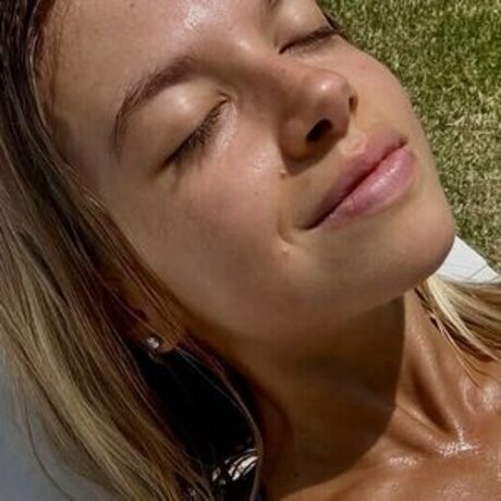 Fit By Aline sexy bilder