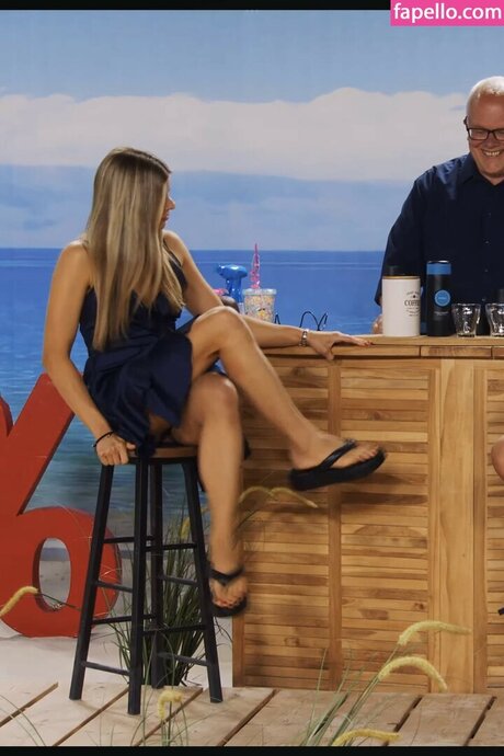 Pearl Tv Upskirt schöne freie bilder