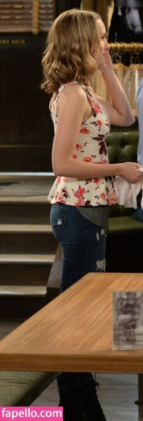 Bridgit Mendler erotische nackten bilder