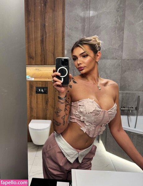 Magda oskot model perfekte fotos