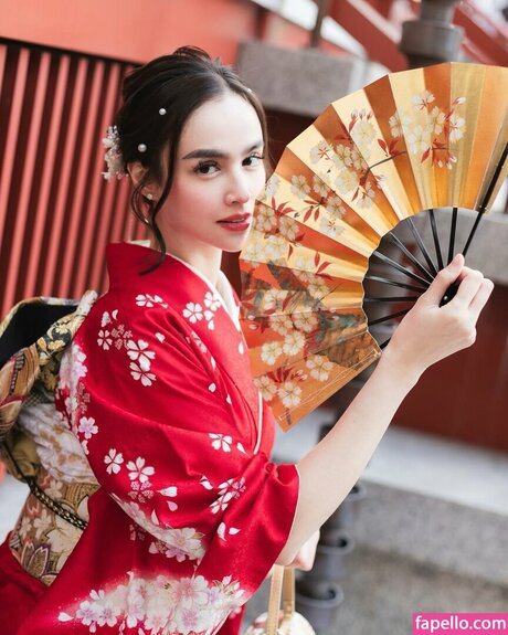 blonde muskel-onlyfans nackt schöne foto